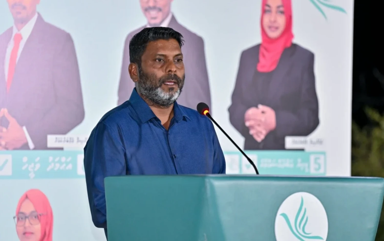 Image for މަަޖިލީހުގައި ހުރި މެންބަރުގެ ޕާޓީއަށް ނުބަލައި ރައްޔިތުންގެ ފައިދާއަށް މަސައްކަތްކުރާނެ: ވަޒީރު ރާފިއު service